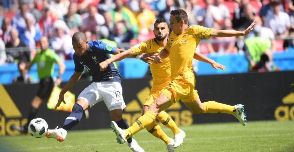 Франция — Австралия: к перерыву без голов