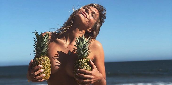 Неотразимая Ефимова и ее купальники. От этих фото не оторваться