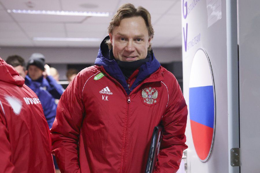 Турнирное положение в группе сборной России: Карпин продлил свой контракт минимум до марта Турнирное положение в группе сборной России: Карпин продлил свой контракт минимум до марта