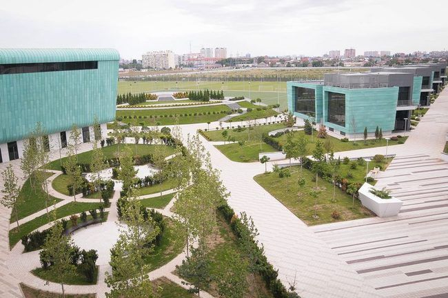 Юрий Белоус: Деньги из бюджета надо тратить на сам футбол, а не на зарплаты игрокам