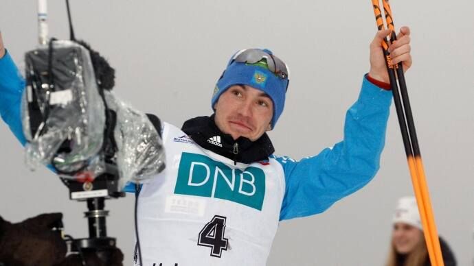 Логинов выиграл спринт на этапе Кубка IBU, Волков – второй