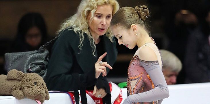 Родители Трусовой настаивали на уходе от Тутберидзе еще в 2018 году. Новые подробности