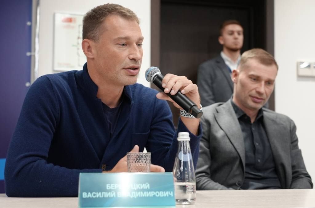 Братья Березуцкие в Академии РФС