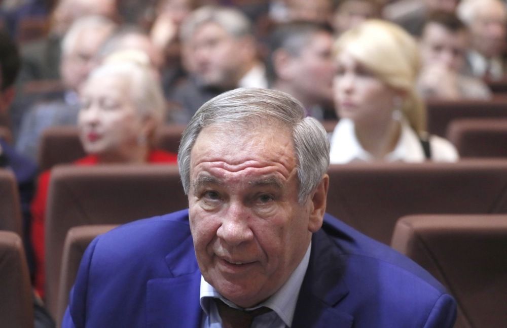 Тарпищев заявил, что примет участие в сессии МОК