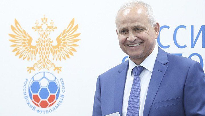 Член исполкома РФС о возможном отстранении России от ЧМ-2022: Наверное, хотят денег получить, подвести под санкции Член исполкома РФС о возможном отстранении России от ЧМ-2022: Наверное, хотят денег получить, подвести под санкции