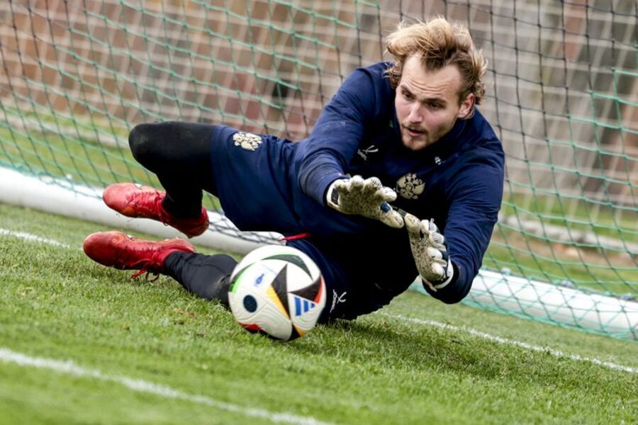 Вратарь «Спартака» Максименко: Не было мыслей отказаться от сборной России