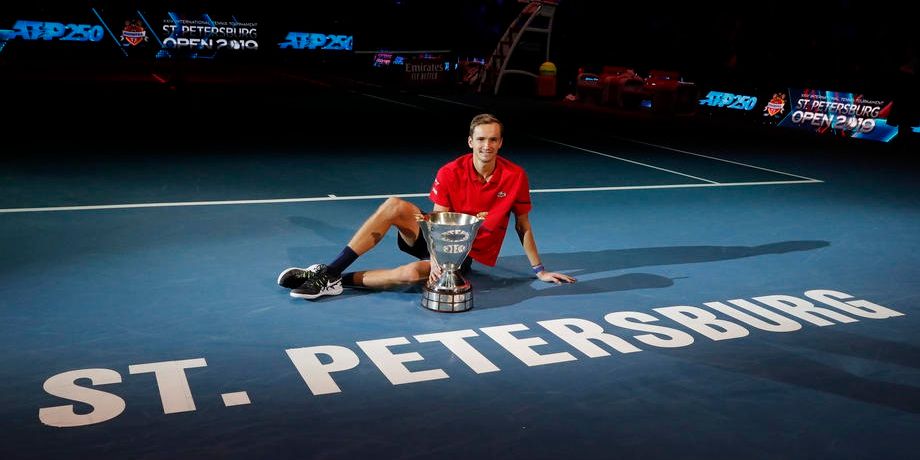Камельзон рассказал, сыграет ли Медведев на St. Petersburg Open