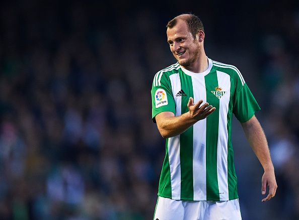 Зозуля решил остаться в «Бетисе»