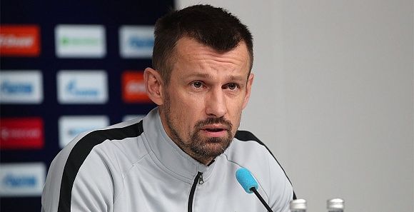 «Верю, что дождемся возвращения Кокорина». Семак ждет нападающего «Зенита» из СИЗО «Верю, что дождемся возвращения Кокорина». Семак ждет нападающего «Зенита» из СИЗО