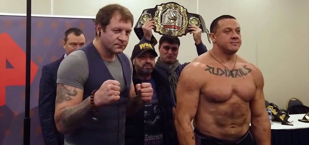 Емельяненко отправил Кокляева в нокаут в первом раунде