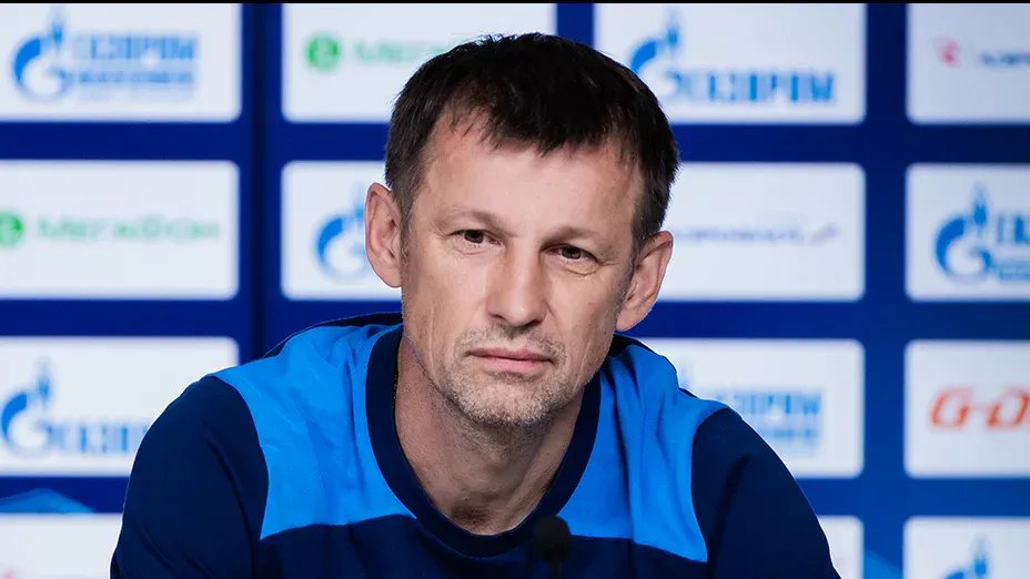 «Первый тайм сыграл с нами злую шутку». Семак – о поражении от «Родины»