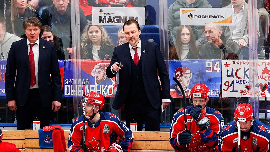Сергей Федоров с игроками ЦСКА