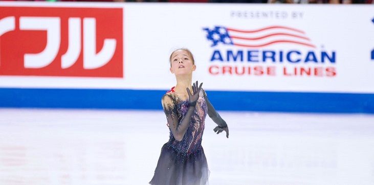 Ученица Тутберидзе неудачно дебютировала на взрослом Гран-при: недокрут на каскаде и падение Ученица Тутберидзе неудачно дебютировала на взрослом Гран-при: недокрут на каскаде и падение