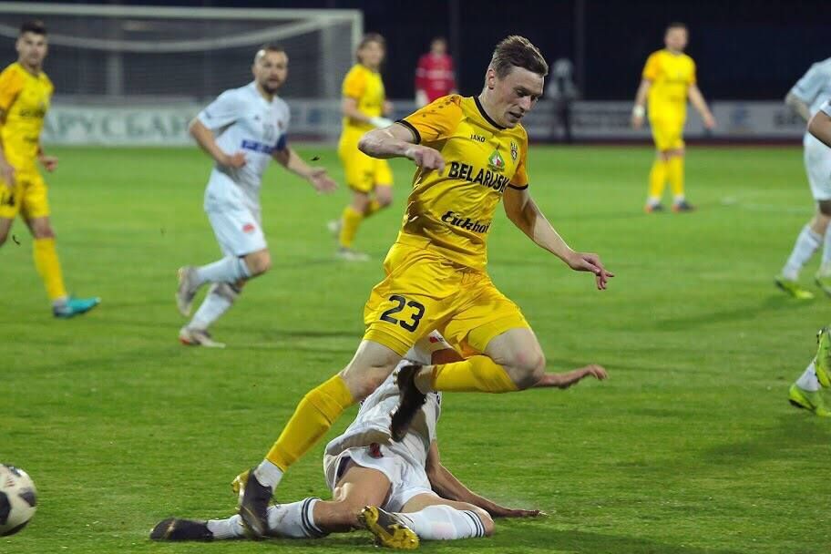 Три российских клуба претендуют на полузащитника сборной Белорусии Три российских клуба претендуют на полузащитника сборной Белорусии