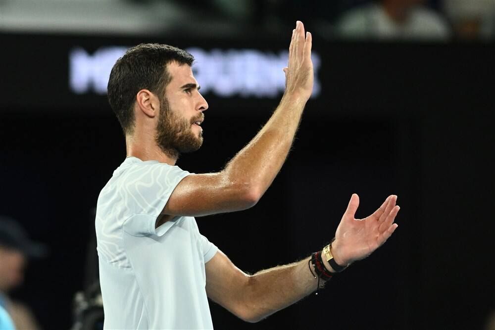 Американец Пол и россиянин Хачанов вышли в полуфинал Australian Open, не сыграв с первой десяткой мира
