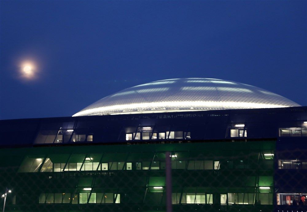 Сбитый летчик Дрогба, уважение к Дзюбе. Удивительные факты о новом клубе Кержакова