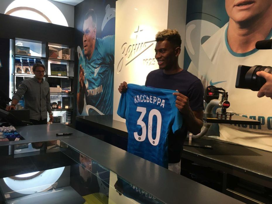 Новичок «Зенита» Кассьерра рассказал, почему не покинул Россию, как другие легионеры Новичок «Зенита» Кассьерра рассказал, почему не покинул Россию, как другие легионеры