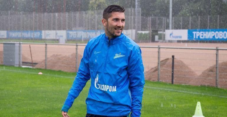 Сутормин ответил критикам российских футболистов-паспортистов
