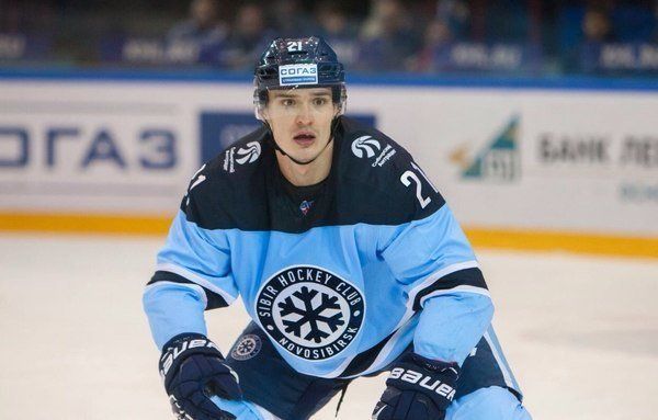 «Сибирь» отправит защитника на разговор с болельщиками в воспитательных целях «Сибирь» отправит защитника на разговор с болельщиками в воспитательных целях