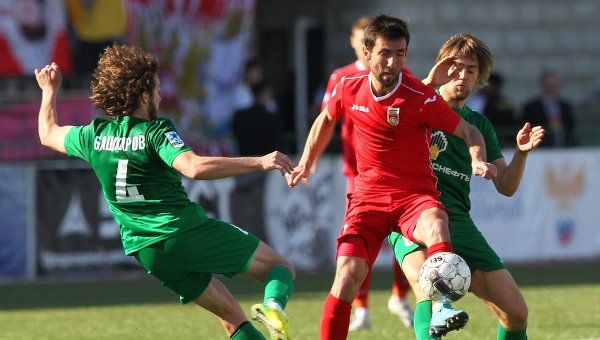 «Уфа» не будет тренироваться в Петербурге перед матчем с «Зенитом» «Уфа» не будет тренироваться в Петербурге перед матчем с «Зенитом»