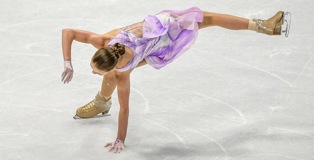 Трусова заняла 12 место в короткой программе на чемпионате мира