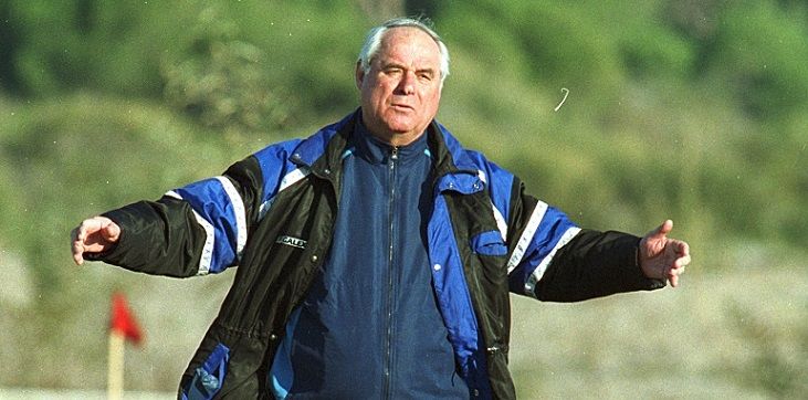 Футбольные истории. Морозов «голосовал» возле базы