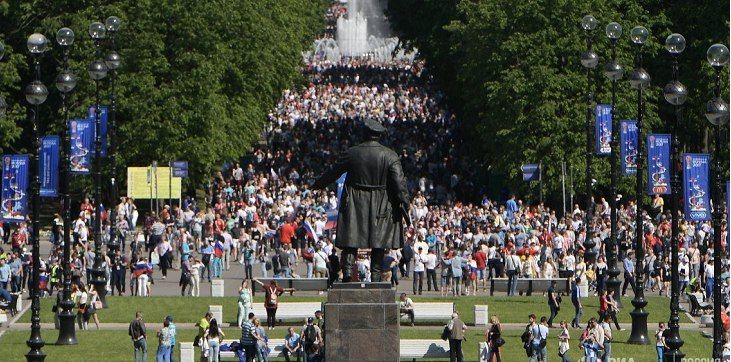 Без «селфи-палок». Как Петербург справлялся с первым матчем Кубка конфедераций