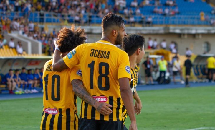 «Витесс» Слуцкого снова громит соперника. Плей-офф за Лигу Европы почти гарантировано