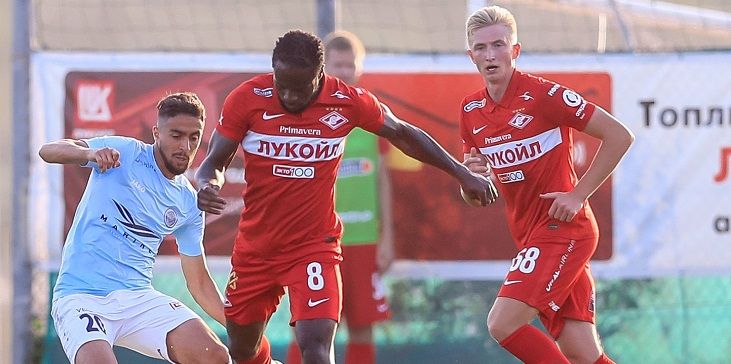 «Рижская автобусная фабрика» против «АвтоВАЗа». Матч «Рига» – «Спартак» откровенно разочаровал