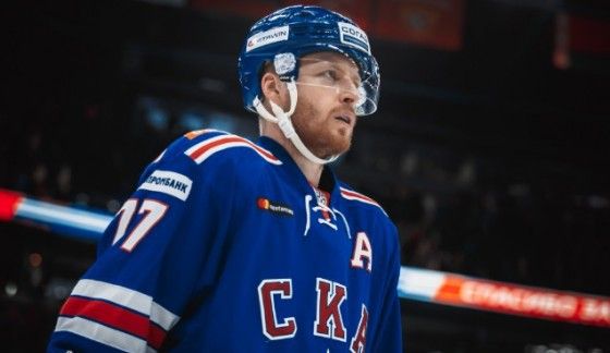 Антон Белов подписал новый контракт со СКА
