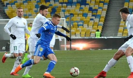 «Динамо» К и «Шахтер» начали чемпионат с побед