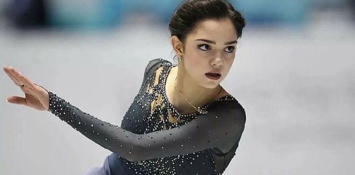 Медведева провалила короткую программу Skate Canada, упав с тройного лутца и сильно ударившись об лед