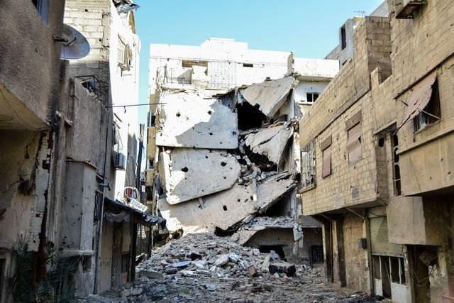 «Ехал в школу. И тут – два взрыва в центре города»: Интервью с 21-летним сирийским болельщиком о футболе в военное время