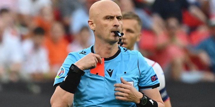 Депутат Лебедев: Карасев судит великолепно. Наши команды любят в случае неудачи свалить на кого-то вину