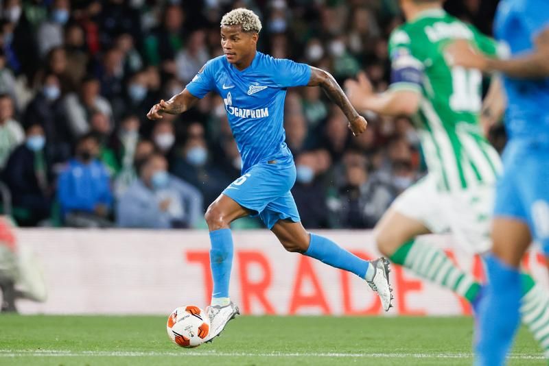 Агент Барриоса заявил, что колумбиец не планирует покидать «Зенит» в зимнее трансферное окно