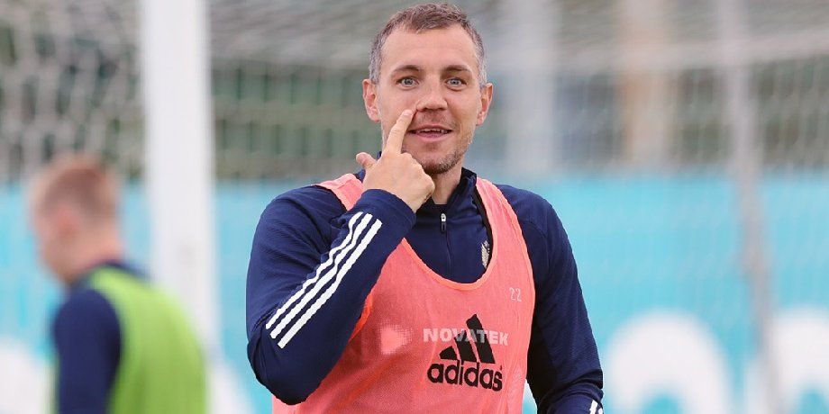 Тихонов считает, что «Зенит» должен выгнать Дзюбу за отказ играть в сборной