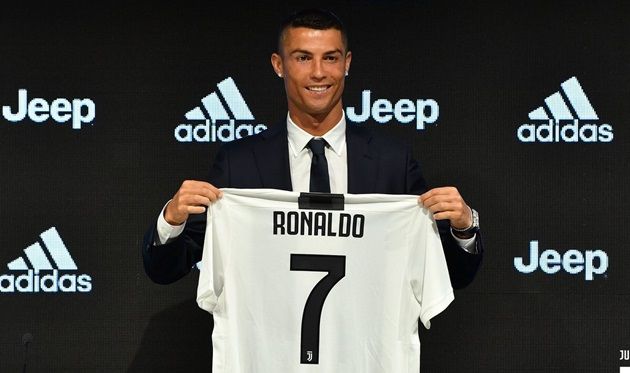 Расходы клубов Серии А в летнее трансферное окно превысили 1 млрд евро Расходы клубов Серии А в летнее трансферное окно превысили 1 млрд евро