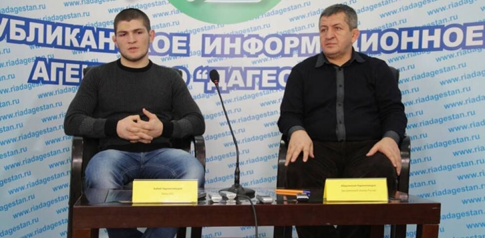 Отец Нурмагомедова: Ждем санкций на срок от 4 до 6 месяцев и штраф на $350 тысяч Отец Нурмагомедова: Ждем санкций на срок от 4 до 6 месяцев и штраф на $350 тысяч