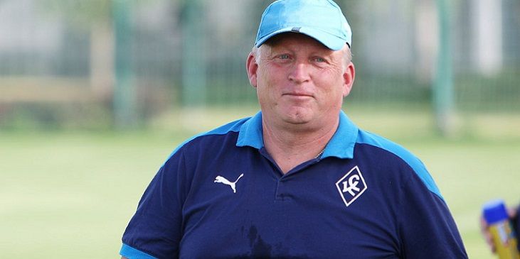 Главный тренер «Крыльев Советов» заявил, что реформа РПЛ – неуважение к болельщикам в регионах 