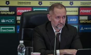 Гендирекотор «Рубина» рассказал, как City Football Group вышел на казанский клуб Гендирекотор «Рубина» рассказал, как City Football Group вышел на казанский клуб