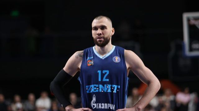 Игрок «Зенита» Жбанов высказался о стычке с 21-летним Рыжовым