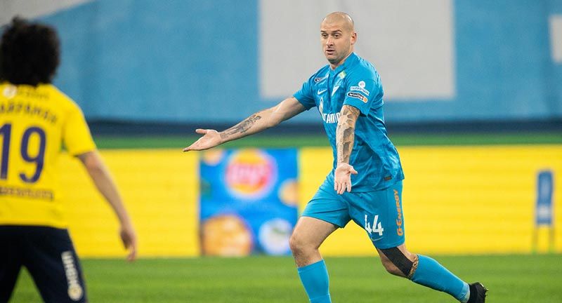 Орлов заявил, что Комличенко сфолил на Ракицком перед голом в ворота «Зенита»