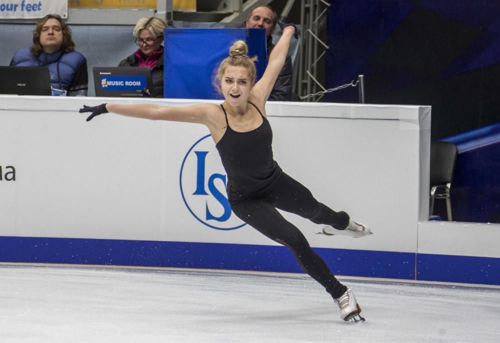 Бронзовый призер чемпионат мира Елена Радионова: В Москве я нацеливаюсь на хороший, чистый прокат Бронзовый призер чемпионат мира Елена Радионова: В Москве я нацеливаюсь на хороший, чистый прокат