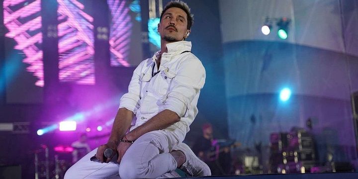 Билан выступит в «Лужниках» перед матчем сборной России