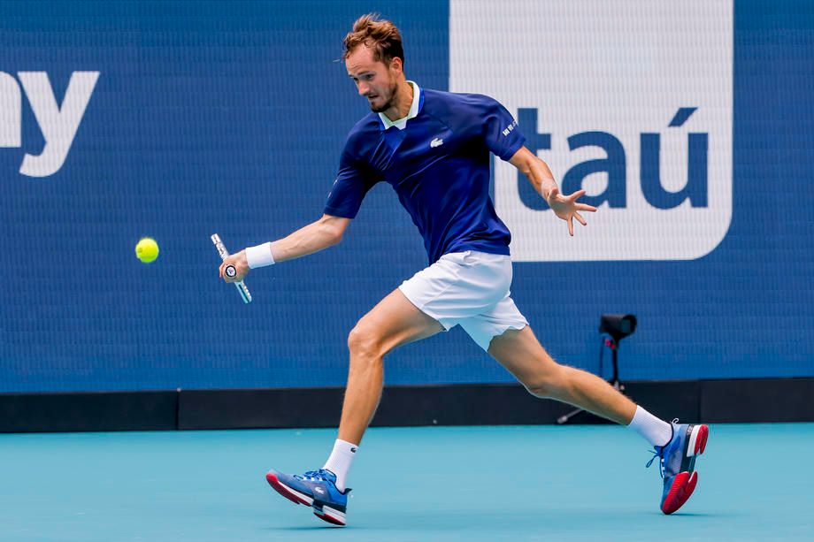 Даниил Медведев: операция по поводу грыжи