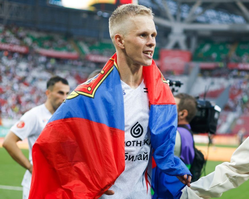 «Это всё ерунда». Кисляк – о слухах про возможный переход в «Галатасарай» «Это всё ерунда». Кисляк – о слухах про возможный переход в «Галатасарай»