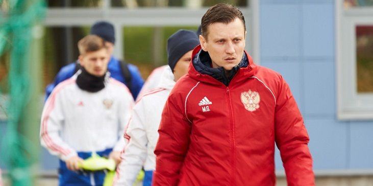 Галактионов объяснил отъезд Чалова из сборной накануне матча с Болгарией Галактионов объяснил отъезд Чалова из сборной накануне матча с Болгарией