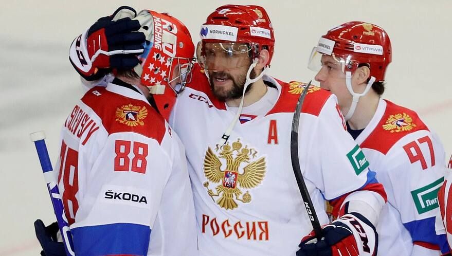 Сборная России обыграла норвежцев, не удержав преимущество в пять шайб Сборная России обыграла норвежцев, не удержав преимущество в пять шайб