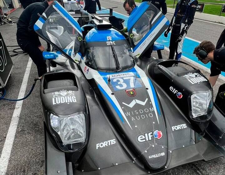 Владислав Ломко протестировал прототип LMP2 для гонок на выносливость
