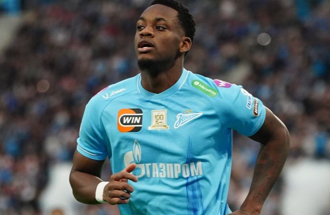 Дуран в кубковом матче со «Спартаком» пробежал меньше Латышонка